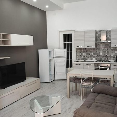 Niscemi Casa Preti - Centro Storico B&B 외부 사진
